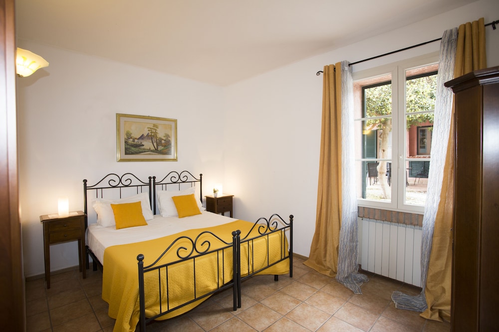 Panoramic Apartment, Garden View
