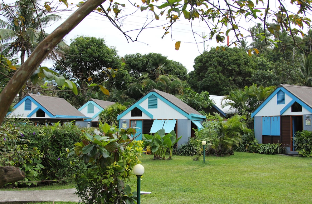 Garden Huts - Double Bed Only photo 3