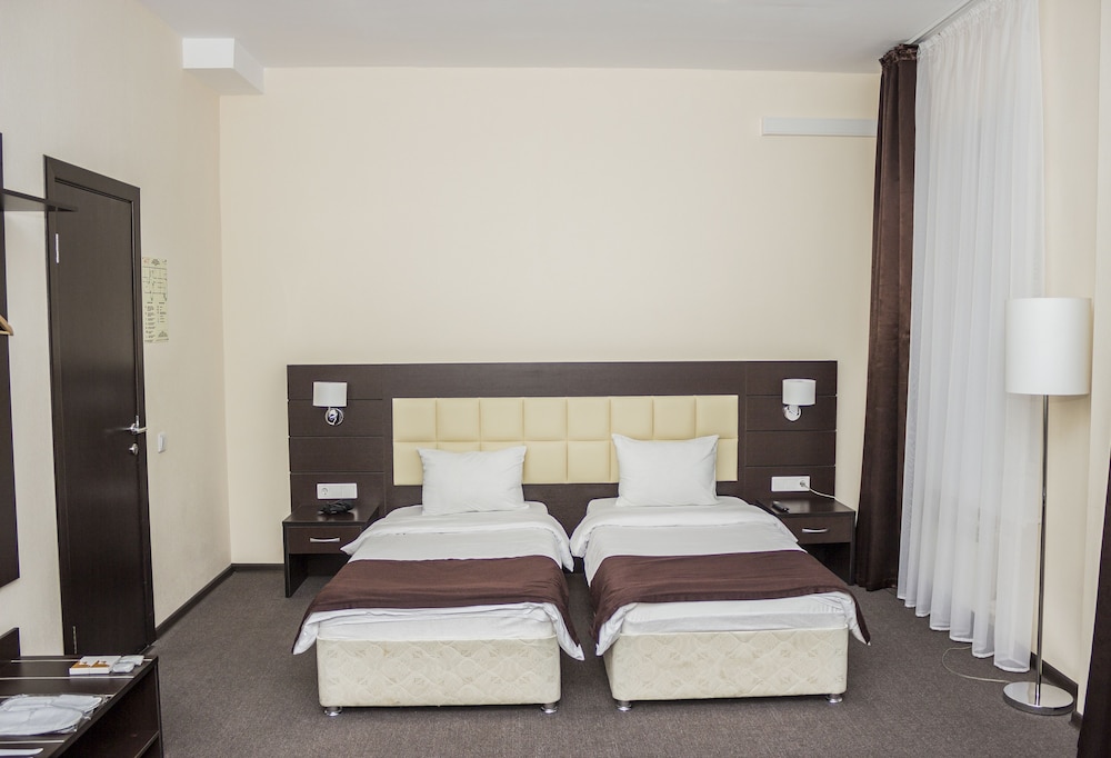 Superior Twin Room photo 2