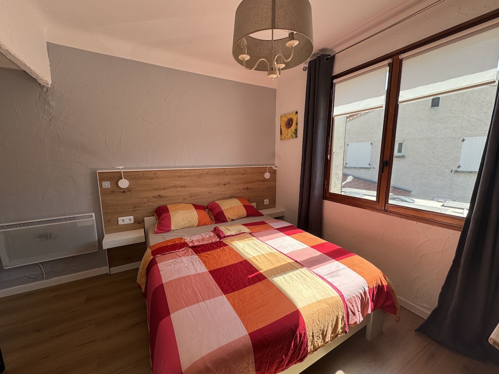 Basic Double Room, Non Smoking (1) photo 1