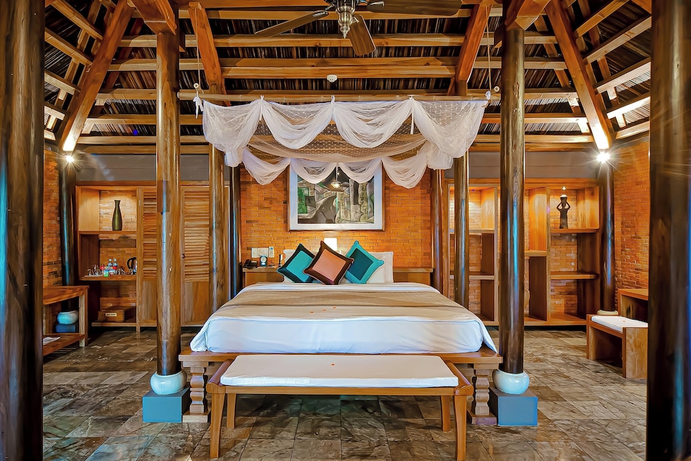 Traditional Pool Villa - Yoga & Meditation Retreat