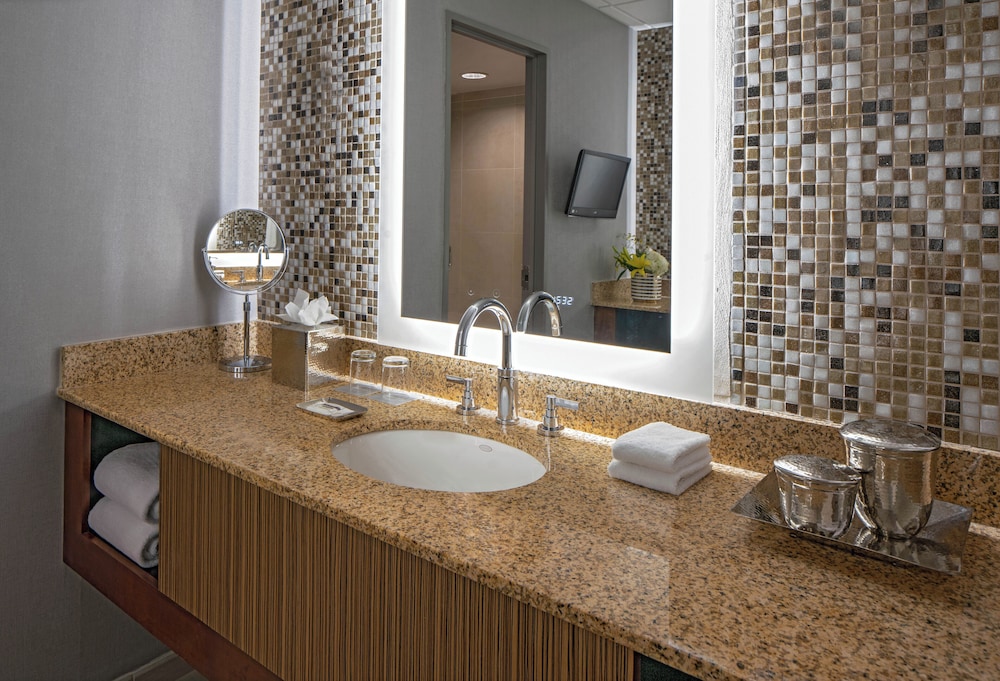Available room