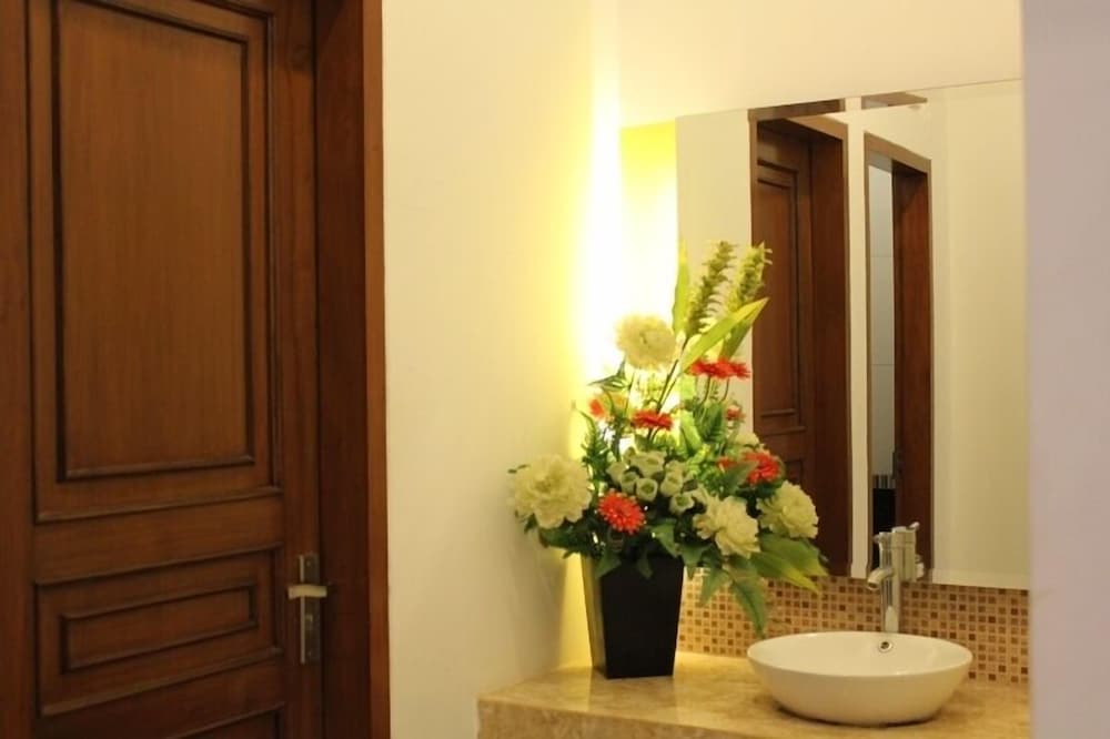 Standard Room photo 2