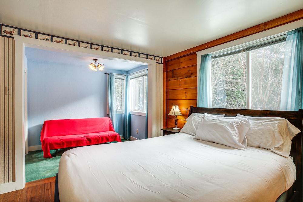House (2 Bedrooms) photo 2
