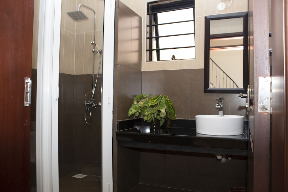 Basic Double Room photo 3