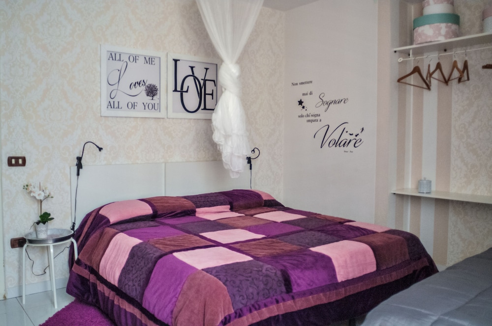 Deluxe Triple Room, Balcony, City View