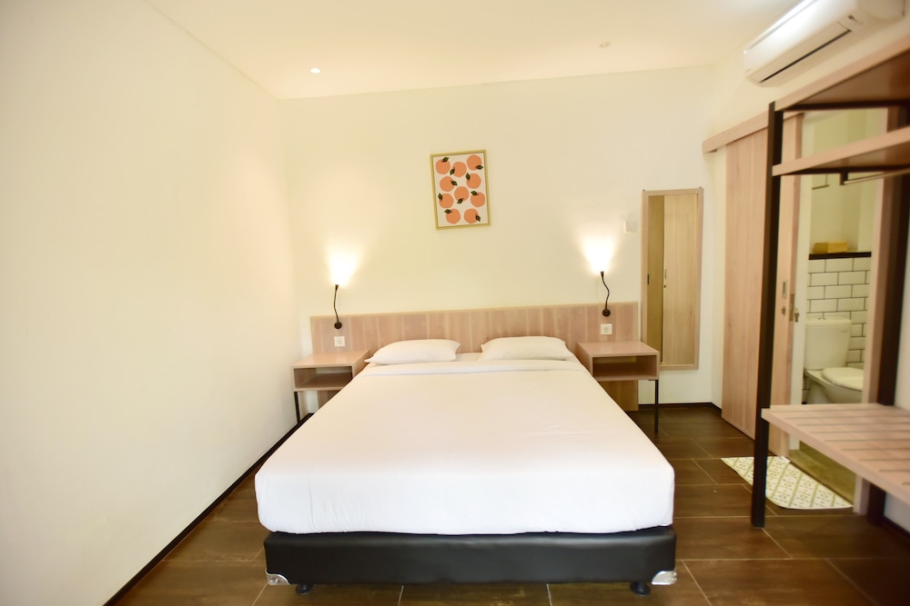 Standard Room photo 1