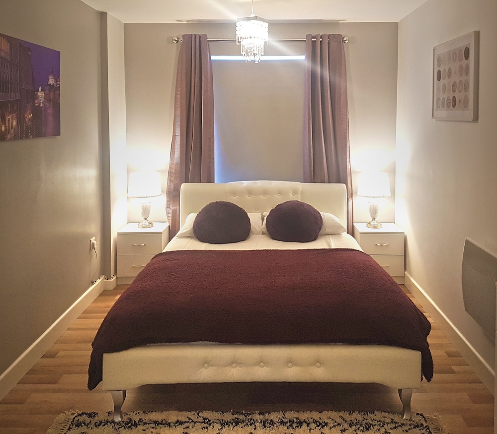 Apartment photo 3
