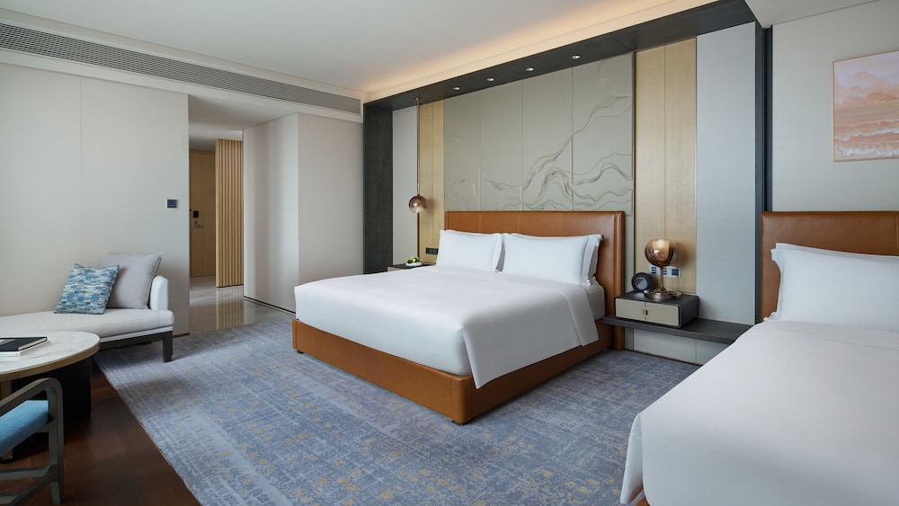 Premium Room, Multiple Beds, City View - Photo 1