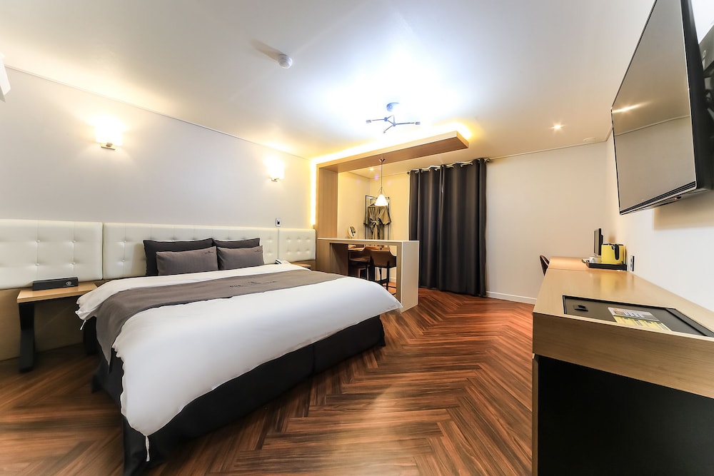 Premier Room (Extra Large)