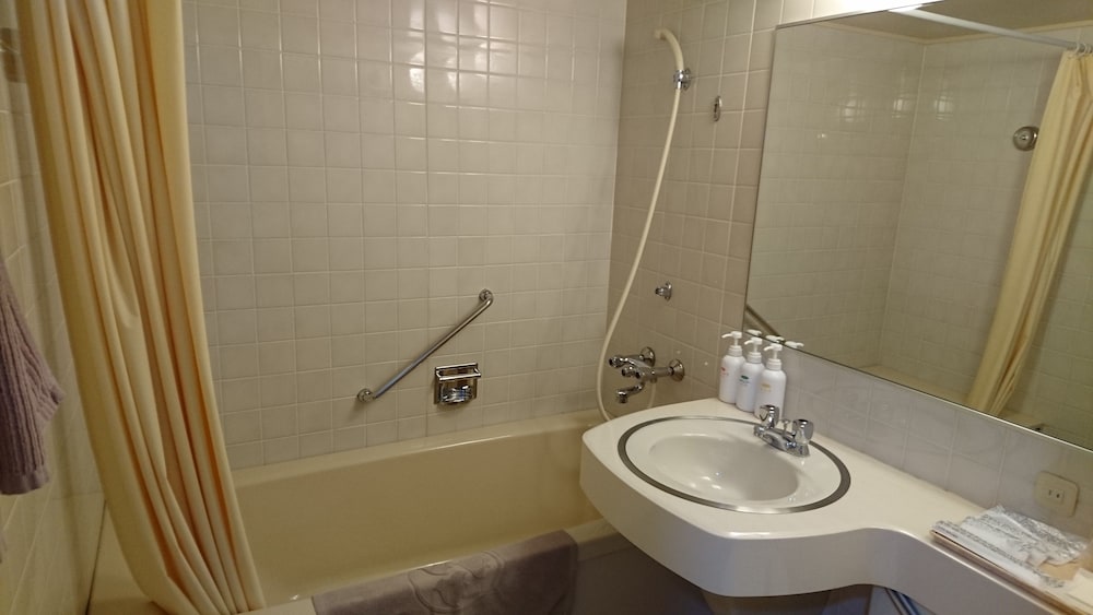 Twin Room, Non Smoking photo 2