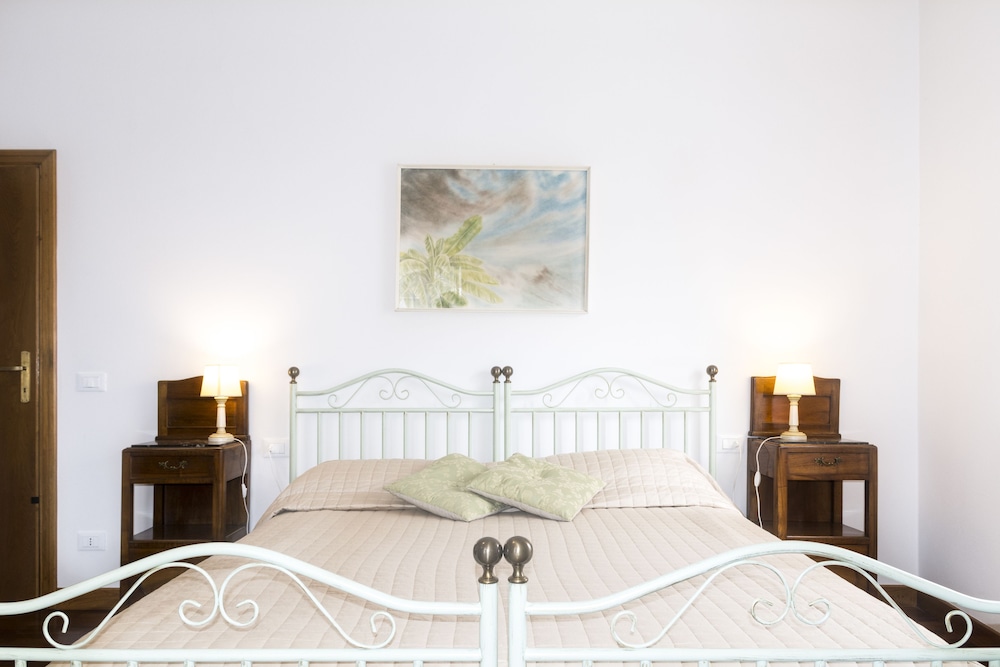 Comfort Room photo 1