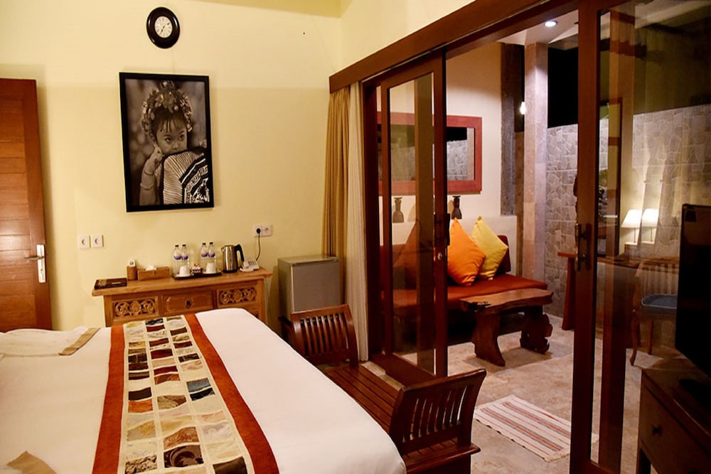 Villa, 2 Bedrooms, Private Pool, Poolside - Photo 3