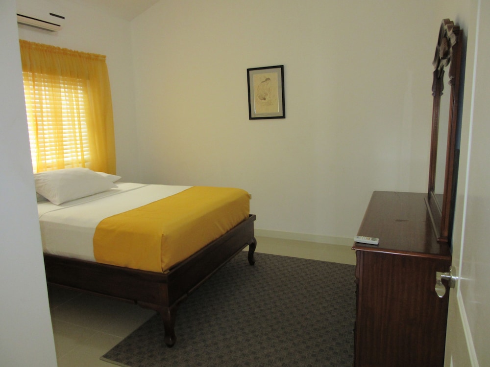 Premier Villa, 2 Queen Beds, Mountain View photo 1