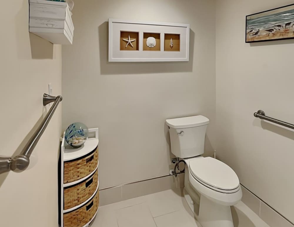 Condo, 1 King Bed with Sofa bed, Private Pool (#1105 - No Pets) photo 3