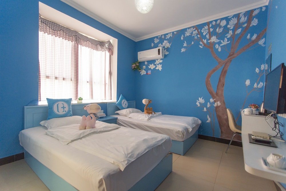 Economy Twin Room photo 1