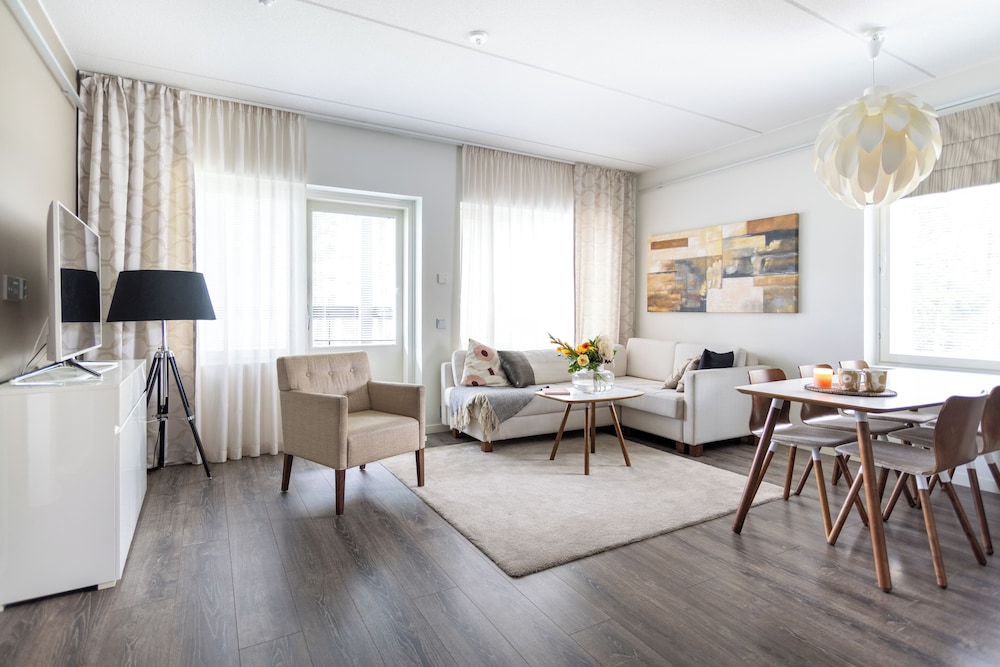 Superior Apartment, 2 Bedrooms, Sauna, Lake View photo 1