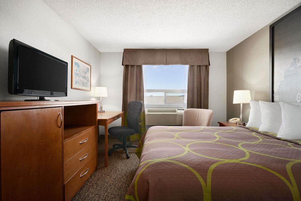 Standard Room, 1 Queen Bed photo 1