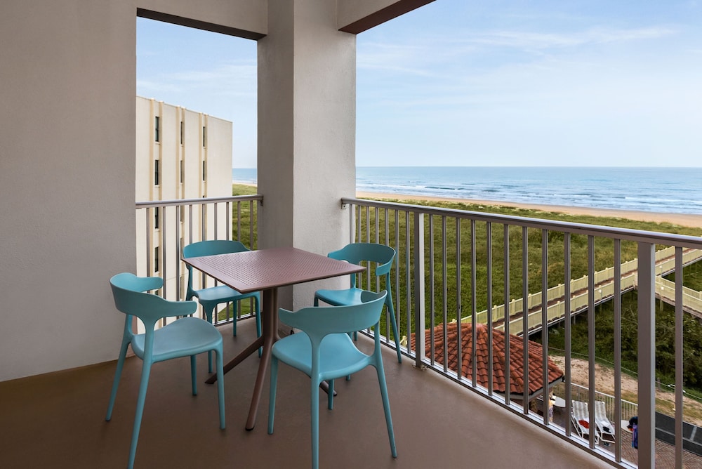 Standard Double Room, Beach View photo 3