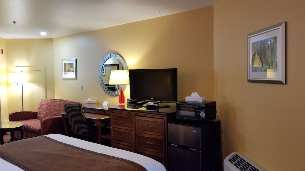 Deluxe Room, 2 Double Beds, Non Smoking, Patio photo 1