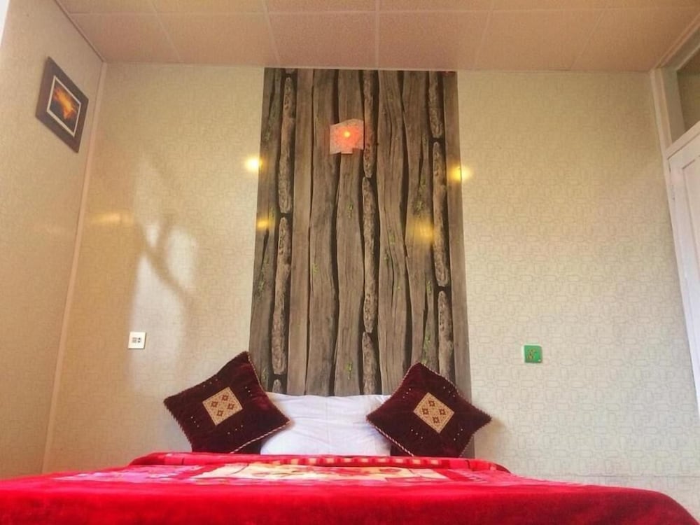 Standard Triple Room - Photo 2