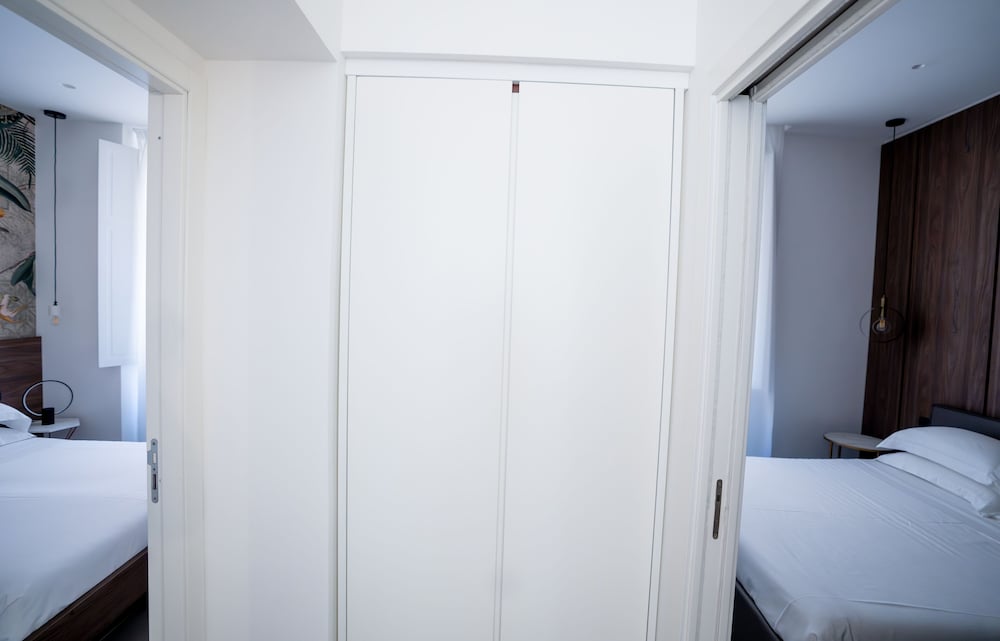 Family Suite, Balcony - Photo 5