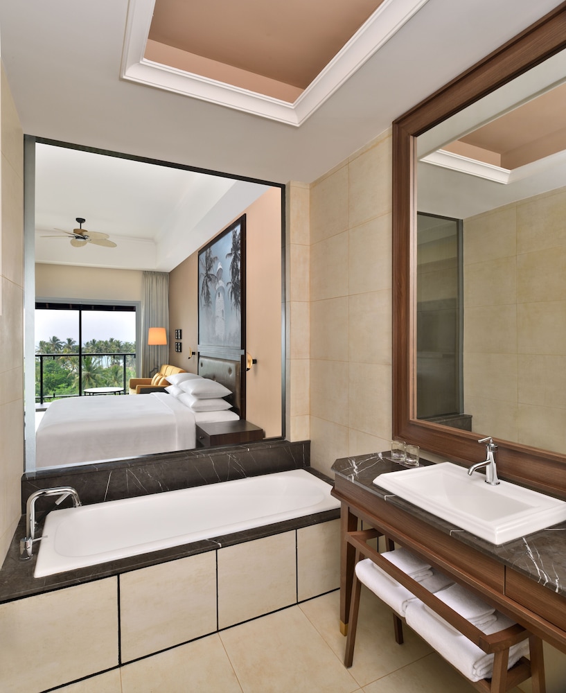 Room, 2 Twin Beds - Photo 3