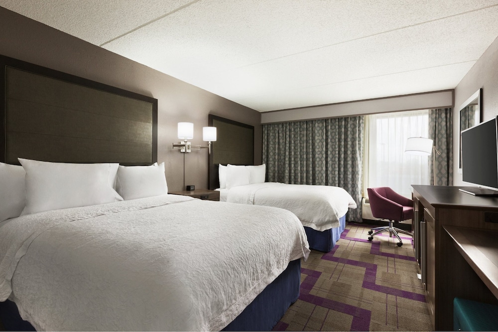 Room, 2 Queen Beds, Non Smoking - Photo 1
