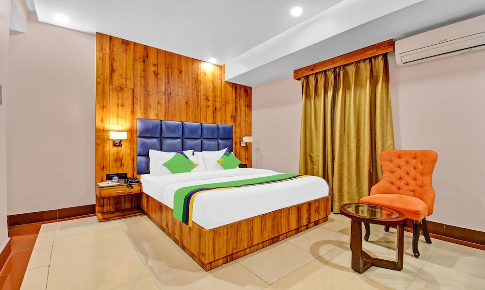 Deluxe Room - Photo 1