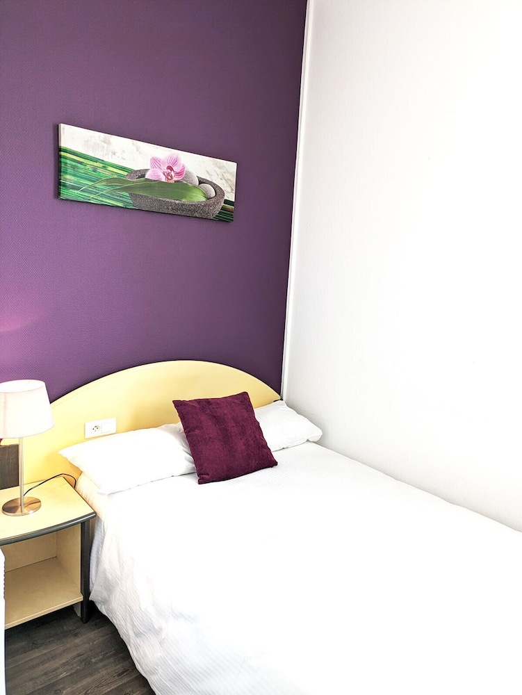 Single Room, 1 Twin Bed photo 3