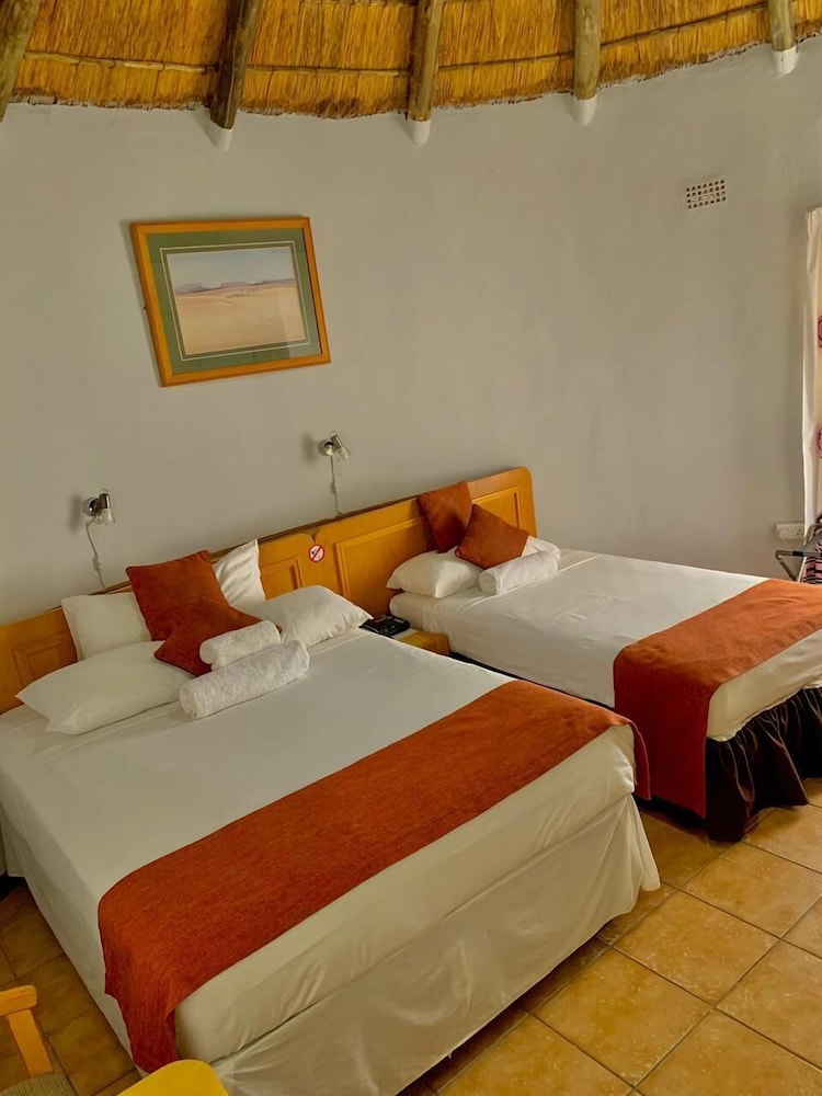 Twin Room, 1 Bedroom, Non Smoking, Private Bathroom photo 1