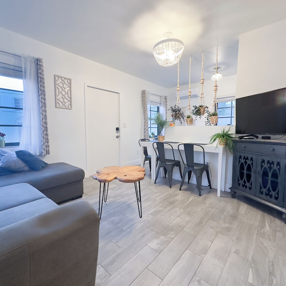 Classic Apartment photo 3