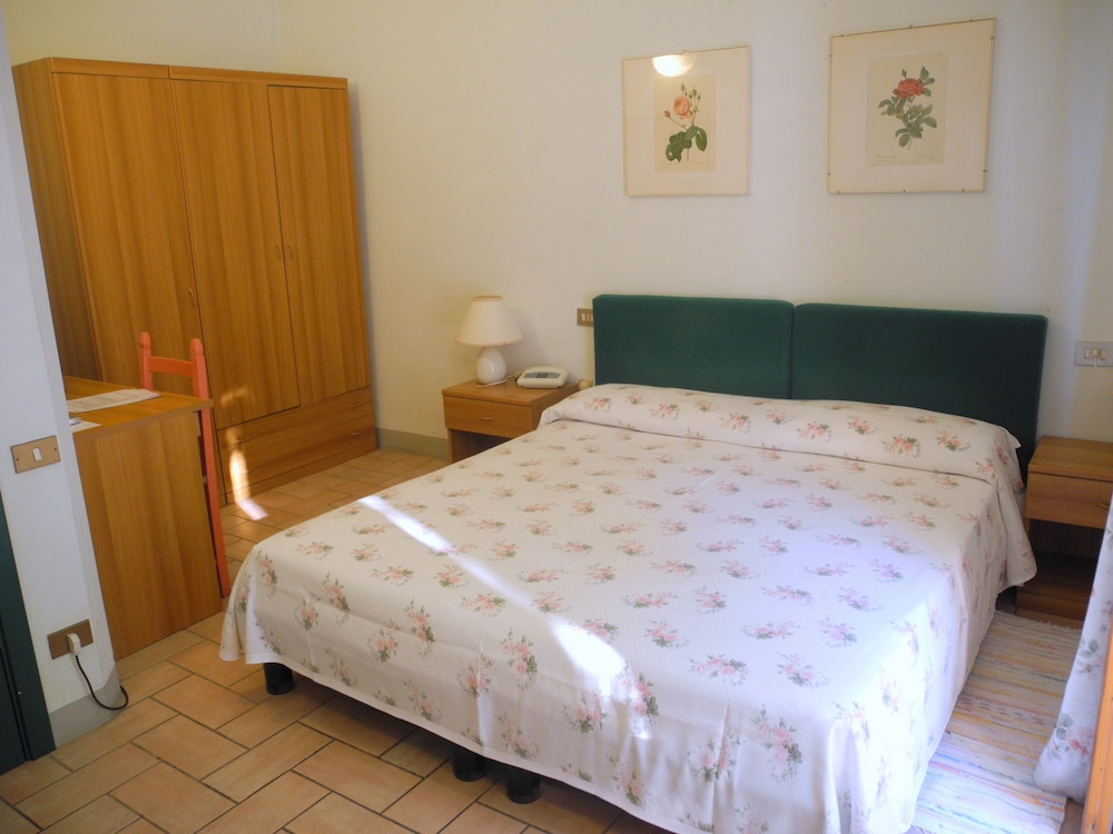 Double Or Twin Room, Non Smoking