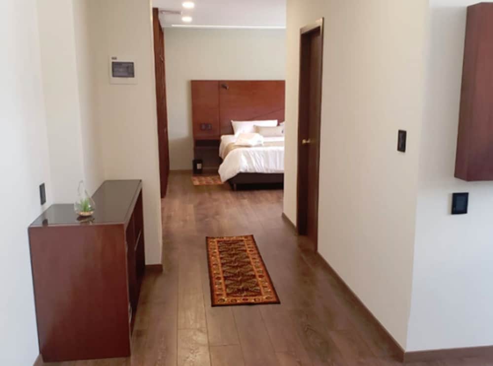 Mitru suite photo 2