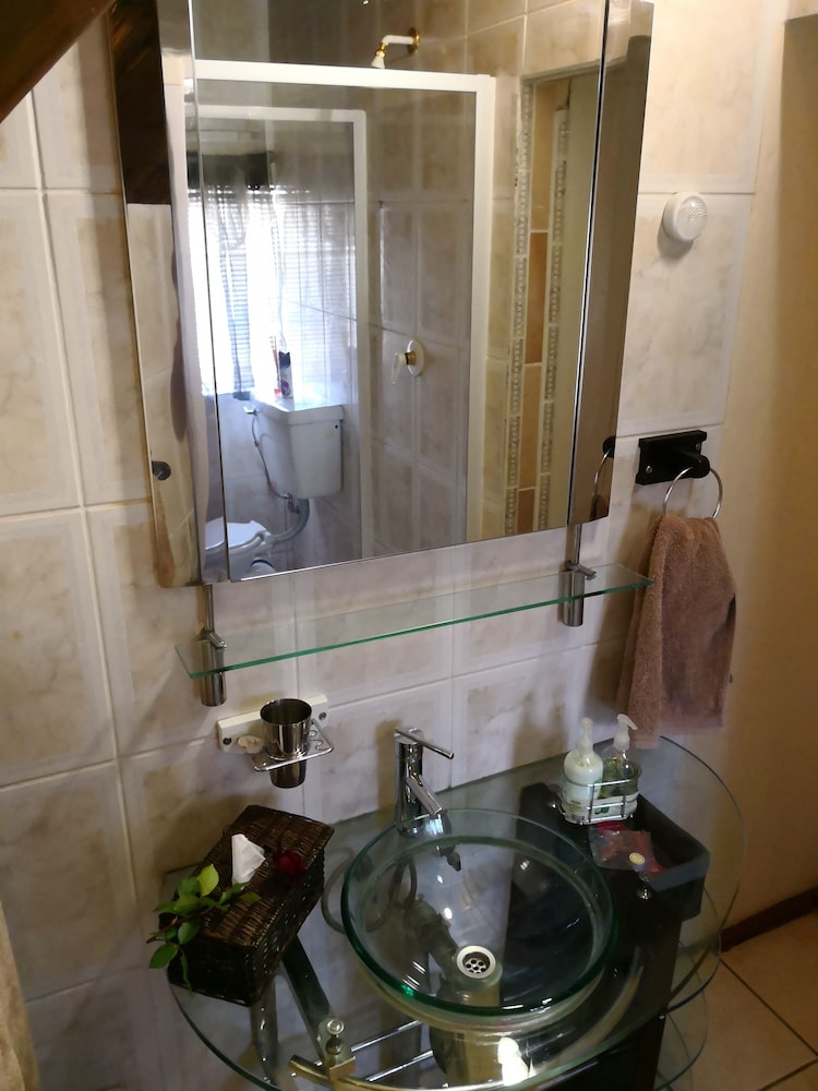 Triple Room (Lion) photo 2