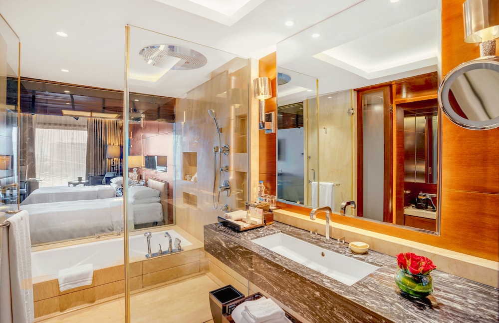 Deluxe Room, 2 Twin Beds - Photo 2