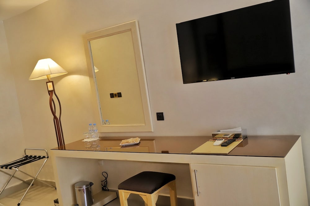 Superior Double or Twin Room photo 3