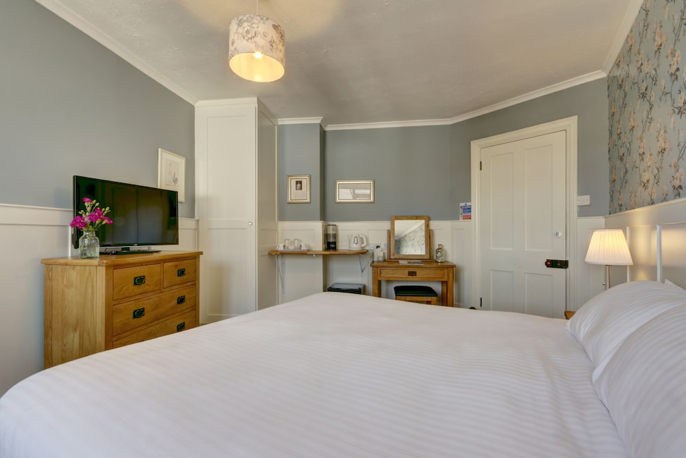 Superior Double or Twin Room, Hill View (Corelli) photo 2