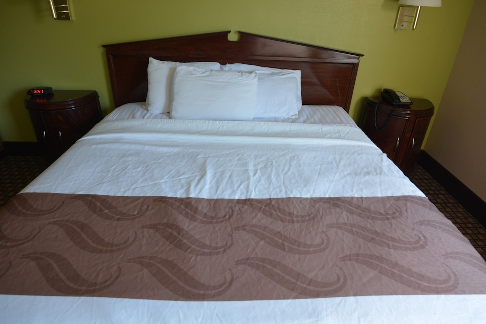 Room, 1 King Bed - Photo 1