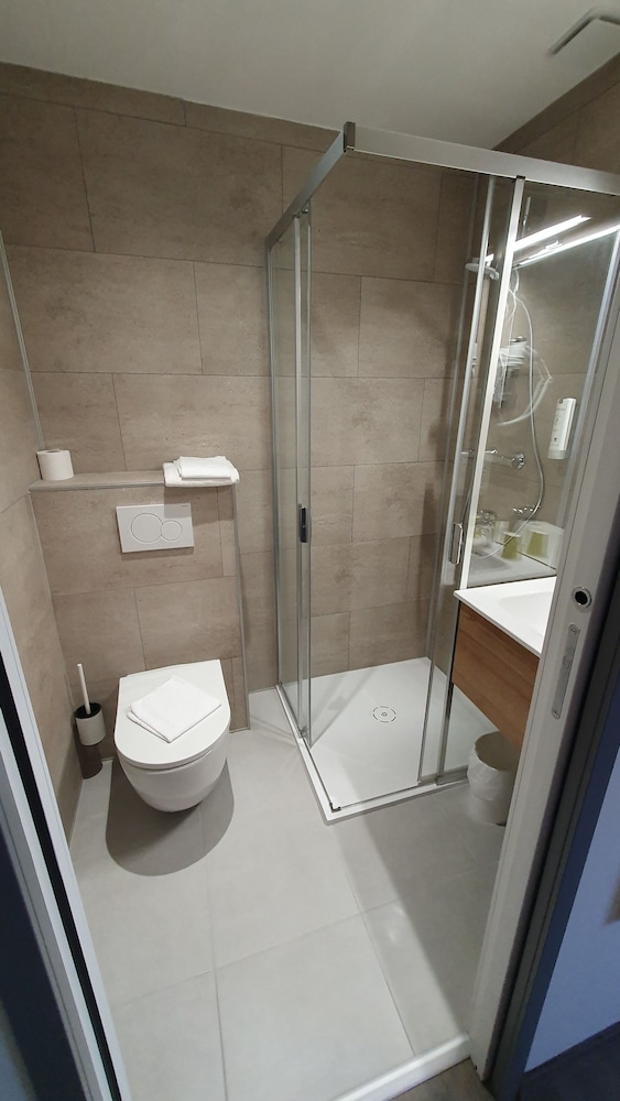 Family Triple Room photo 2
