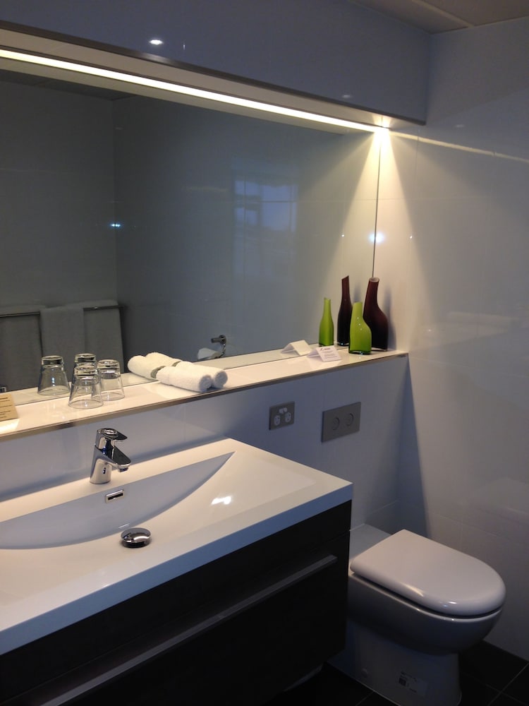 Superior Room thumbnail 6