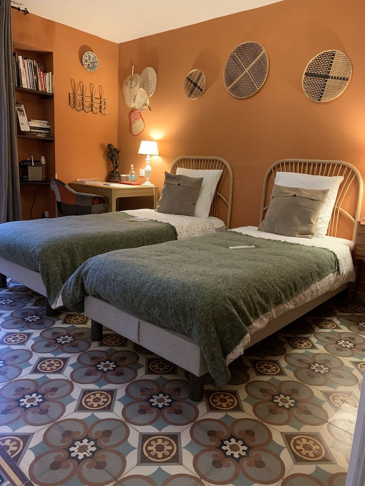 Comfort Double or Twin Room, Ensuite (Denise 1 er étage)