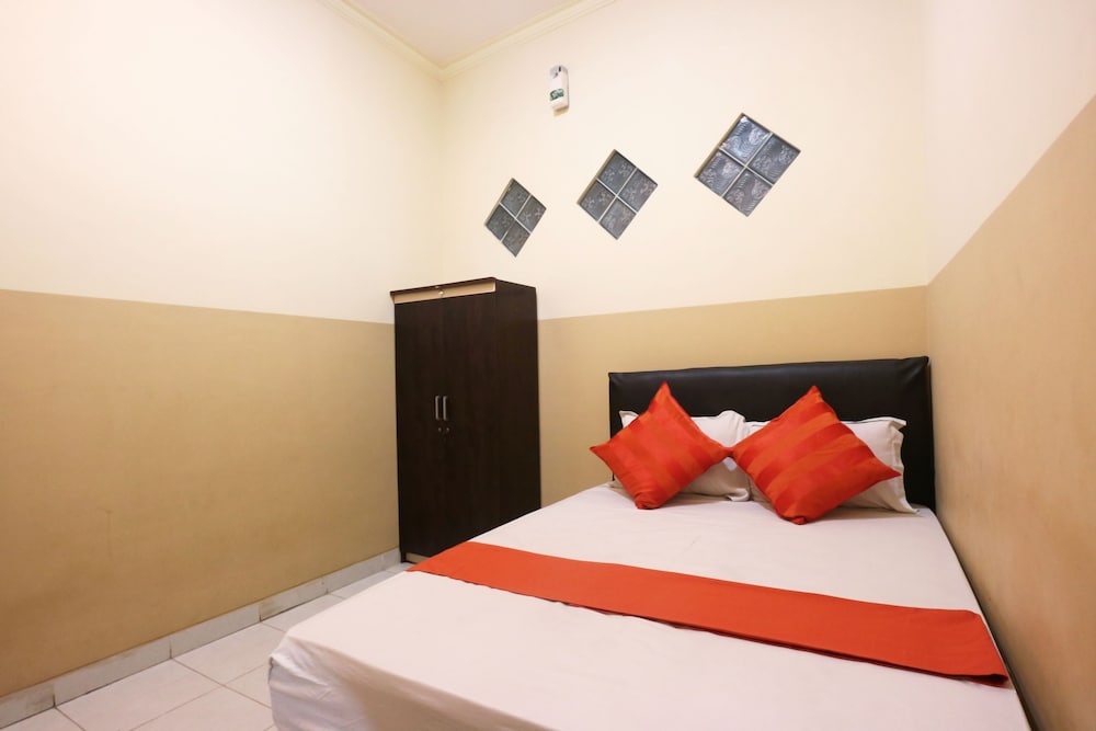 Economy Room, 1 Double Bed (Fan)