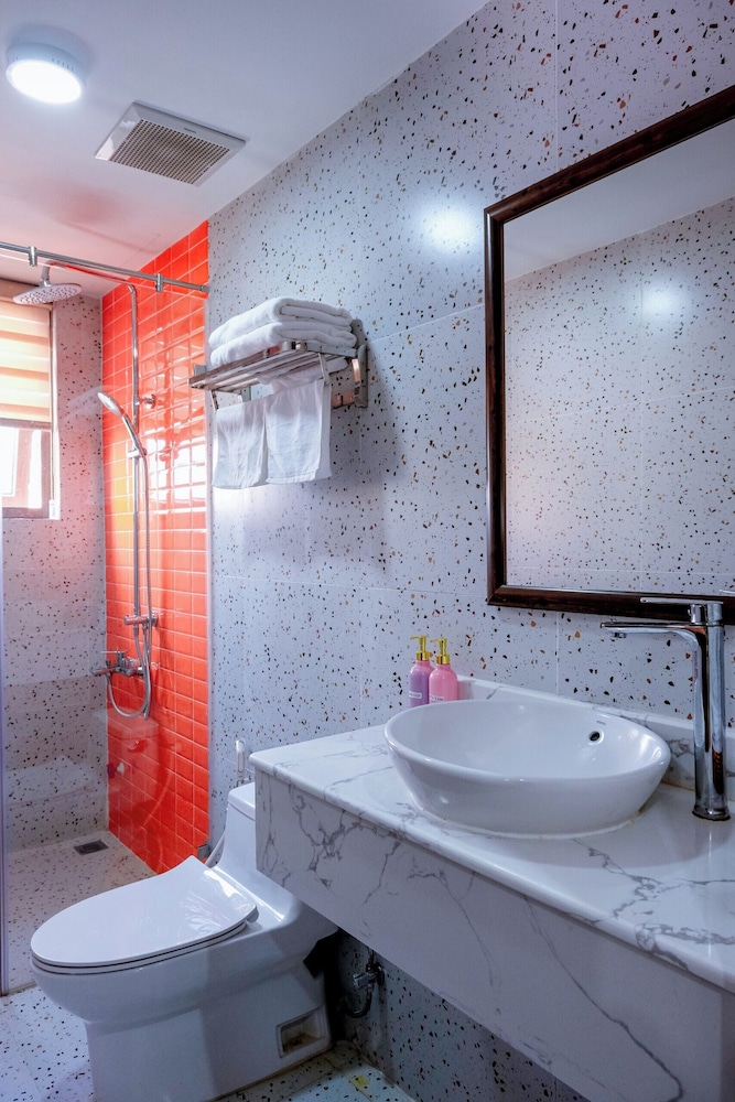 Superior Double Room, City View - Photo 4