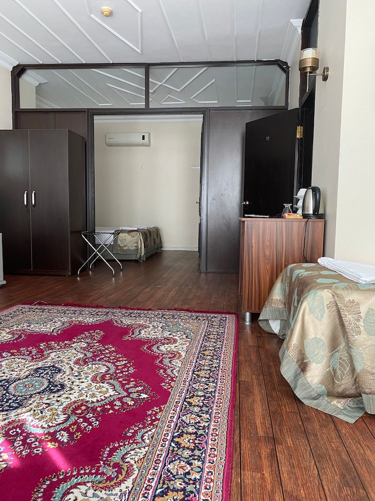 Family Quadruple Room photo 1