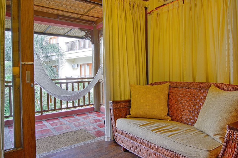 Cabana Suite - Photo 2
