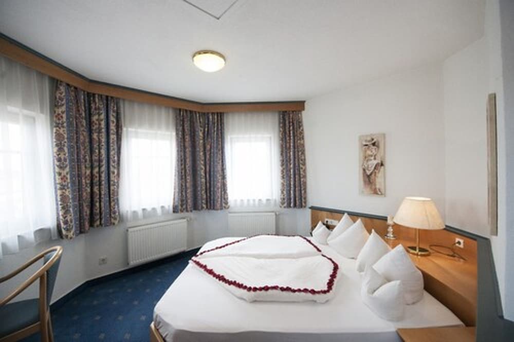Romantic Suite photo 2