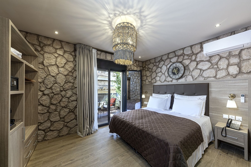 Executive Double or Twin Room, Balcony, Annex Building photo 2