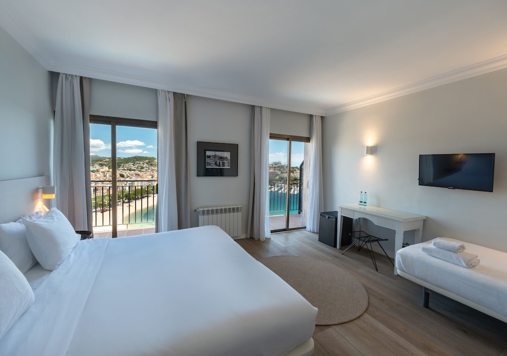 Triple Room, Sea View photo 2