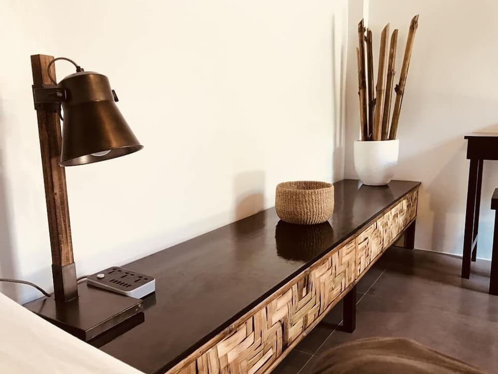 Deluxe Bungalow - Photo 8